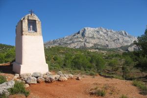 Sainte-Victoire face sud avec oratoire